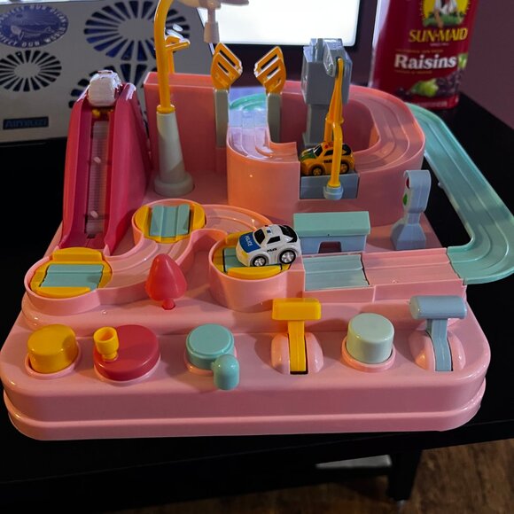 NEW Educational Manual Race Track GIRLS Table Game Fine Motor Skills Toy PINK - Picture 5 of 10